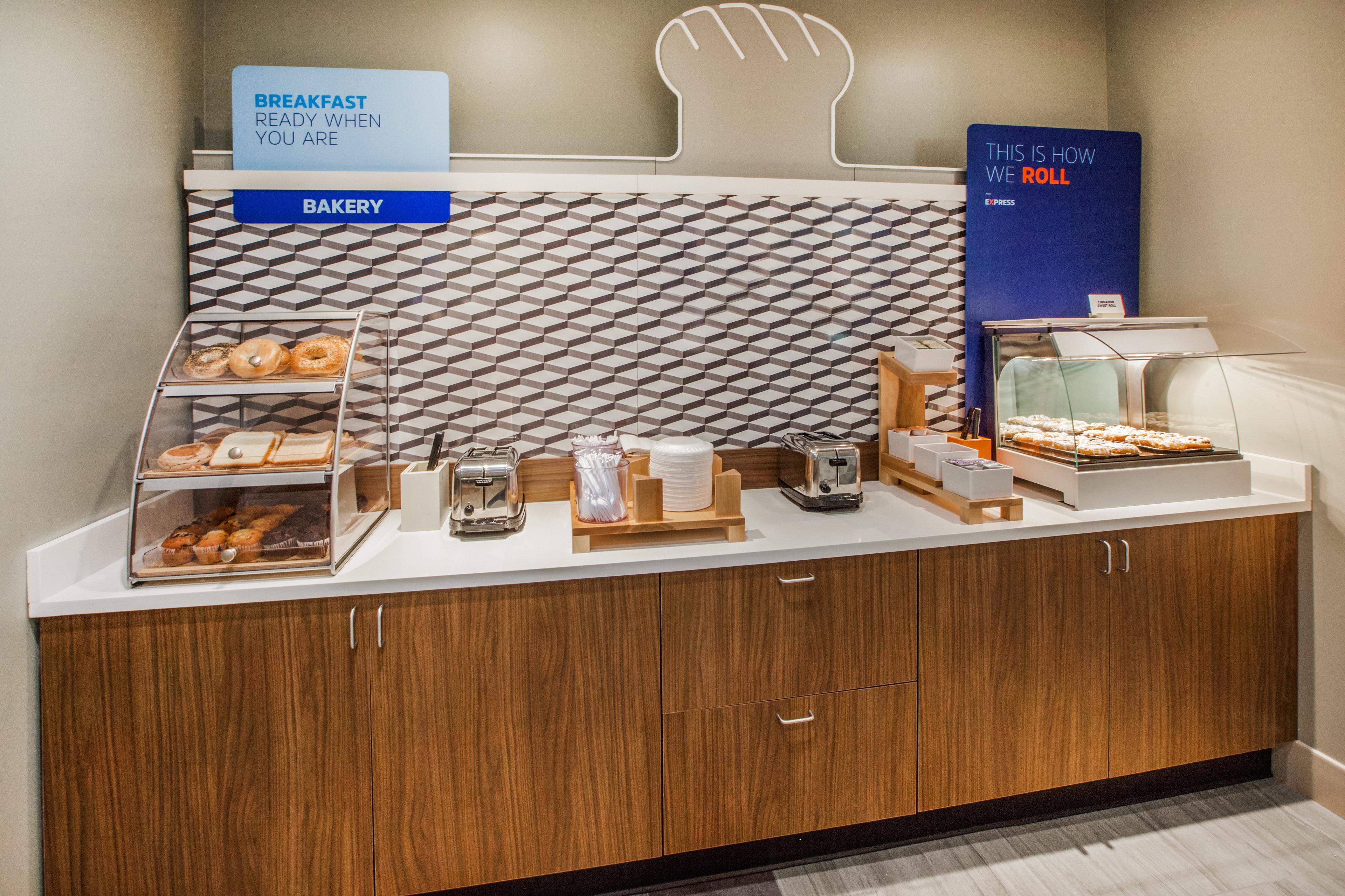Holiday Inn Express Hotel & Suites Lexington-Downtown University By Ihg Buitenkant foto