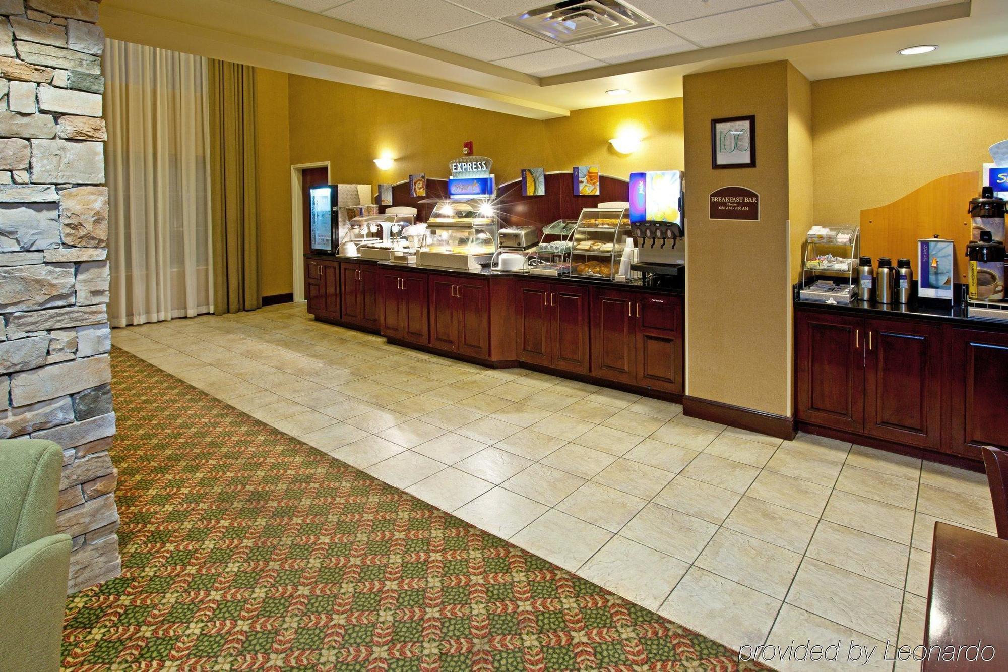Holiday Inn Express Hotel & Suites Lexington-Downtown University By Ihg Restaurant foto