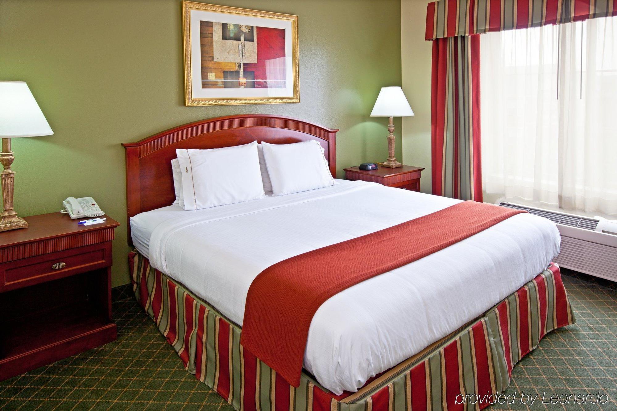 Holiday Inn Express Hotel & Suites Lexington-Downtown University By Ihg Buitenkant foto